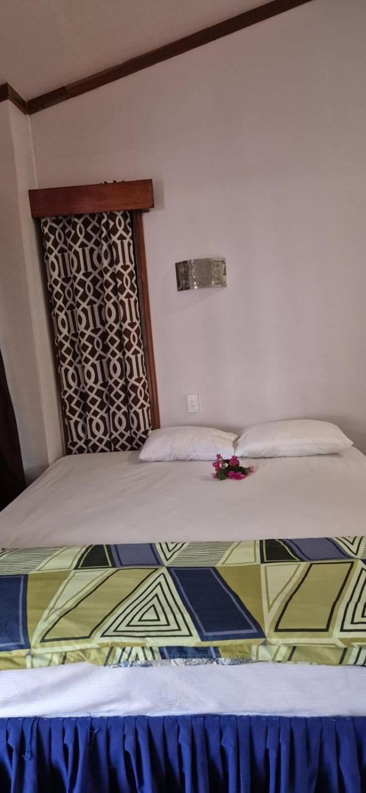 Bluelight Village Hotel Nadi Extérieur photo