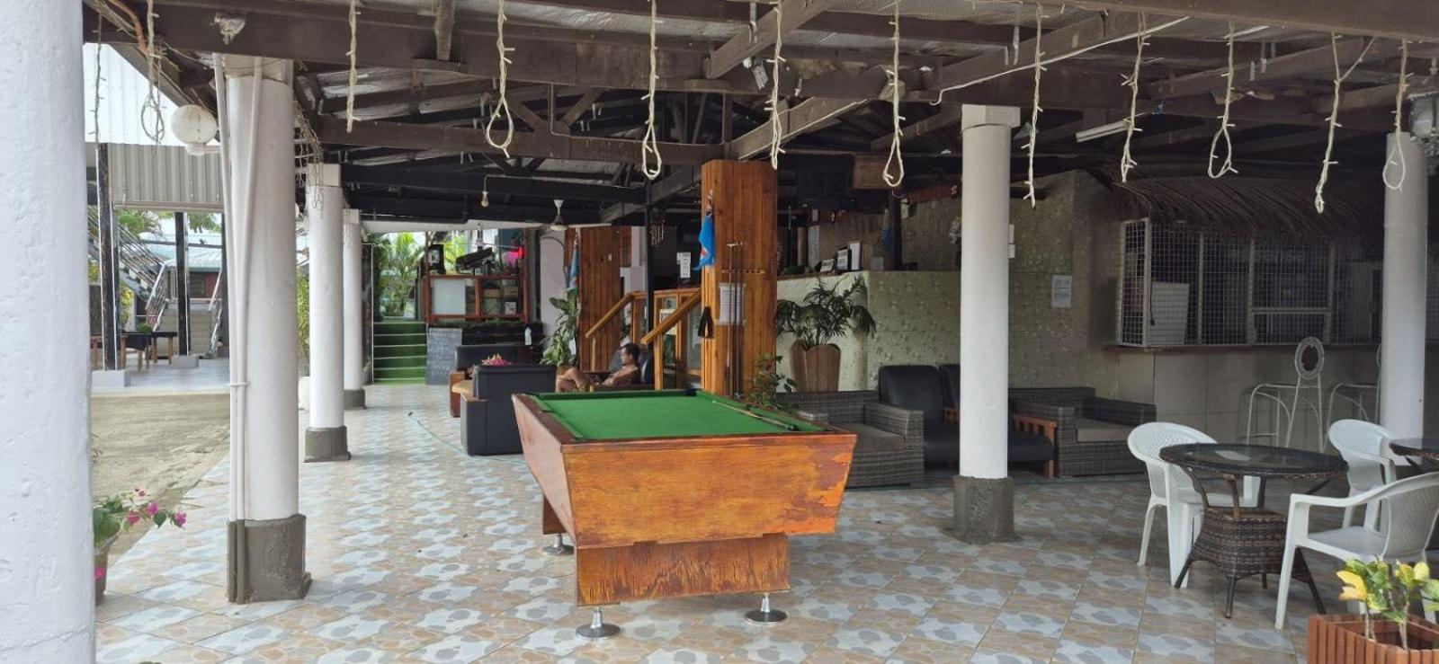 Bluelight Village Hotel Nadi Extérieur photo